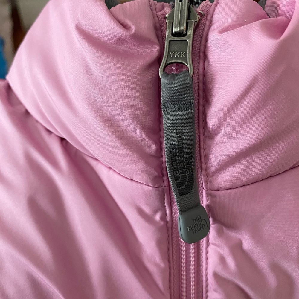 north face puffer vest - Picture 5 of 7